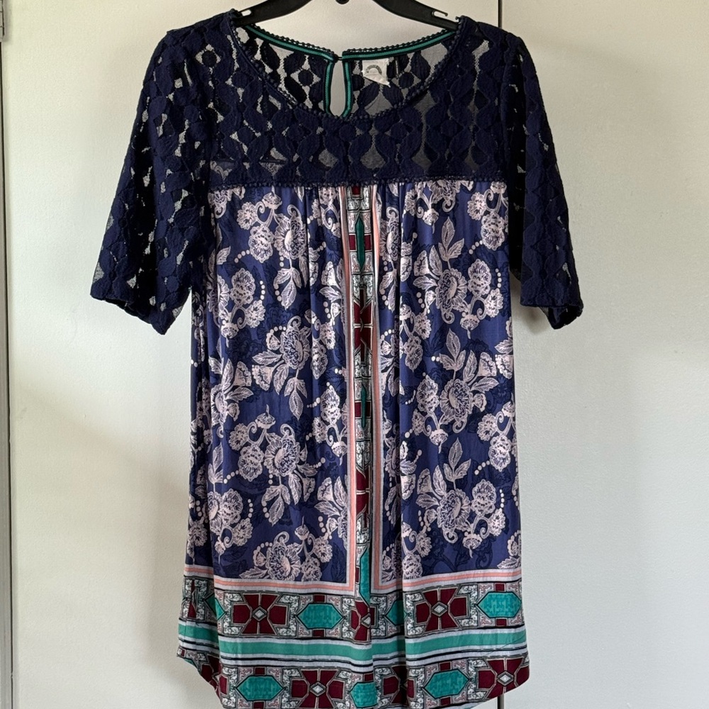 Anthropologie Akemi + Kin navy tunic